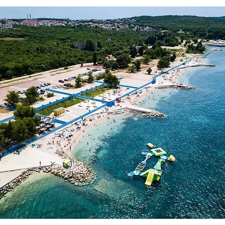 Villa Senorita Mit Pool In *